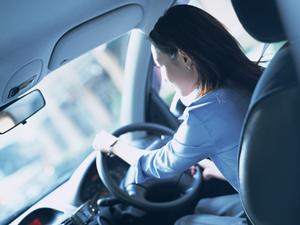 こだわりの5層構造の自動車カバー