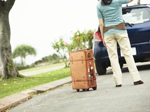 自動車用ボディカバーを購入しませんか