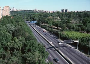 山口県の信頼と利便性を誇るトヨタカローラ山口 大内店の詳細ガイド