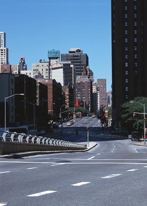 【公式】ティーバイティーガレージ車買取・査定サービス｜全国無料出張査定とスピーディな売却サポート